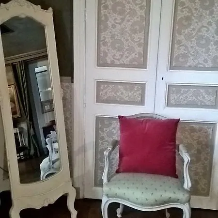 Le Clos Manceau 3* 勒芒