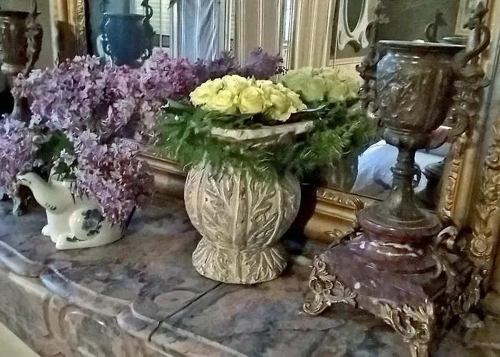 Le Clos Manceau לינה וארוחת בוקר