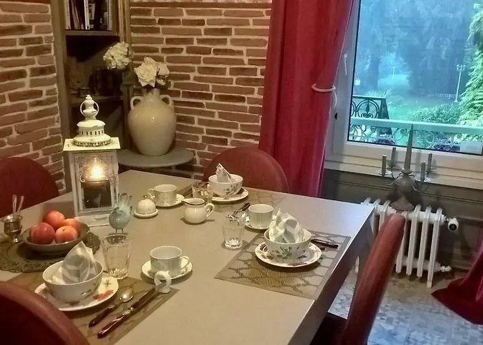 לינה וארוחת בוקר Le Clos Manceau