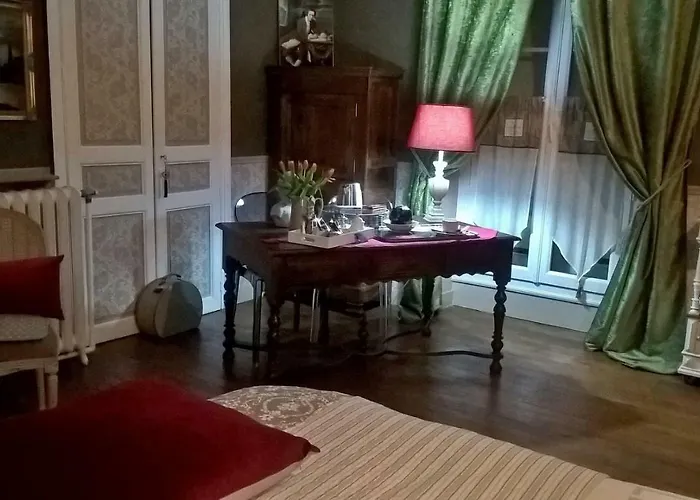 Le Clos Manceau Nocleg ze śniadaniem Le Mans