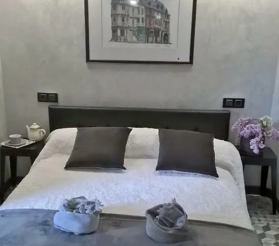 Le Clos Manceau Nocleg ze śniadaniem Le Mans